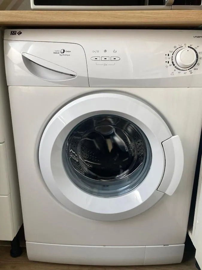 Montparnasse Gare Studio Apartment Paris
