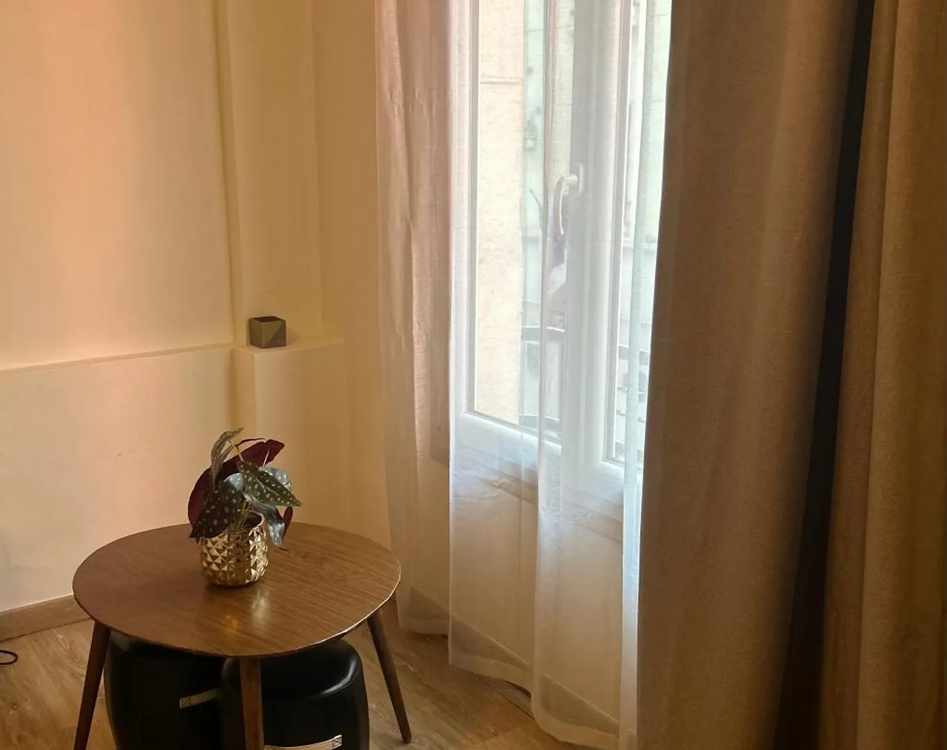 Montparnasse Gare Studio Apartment Paris