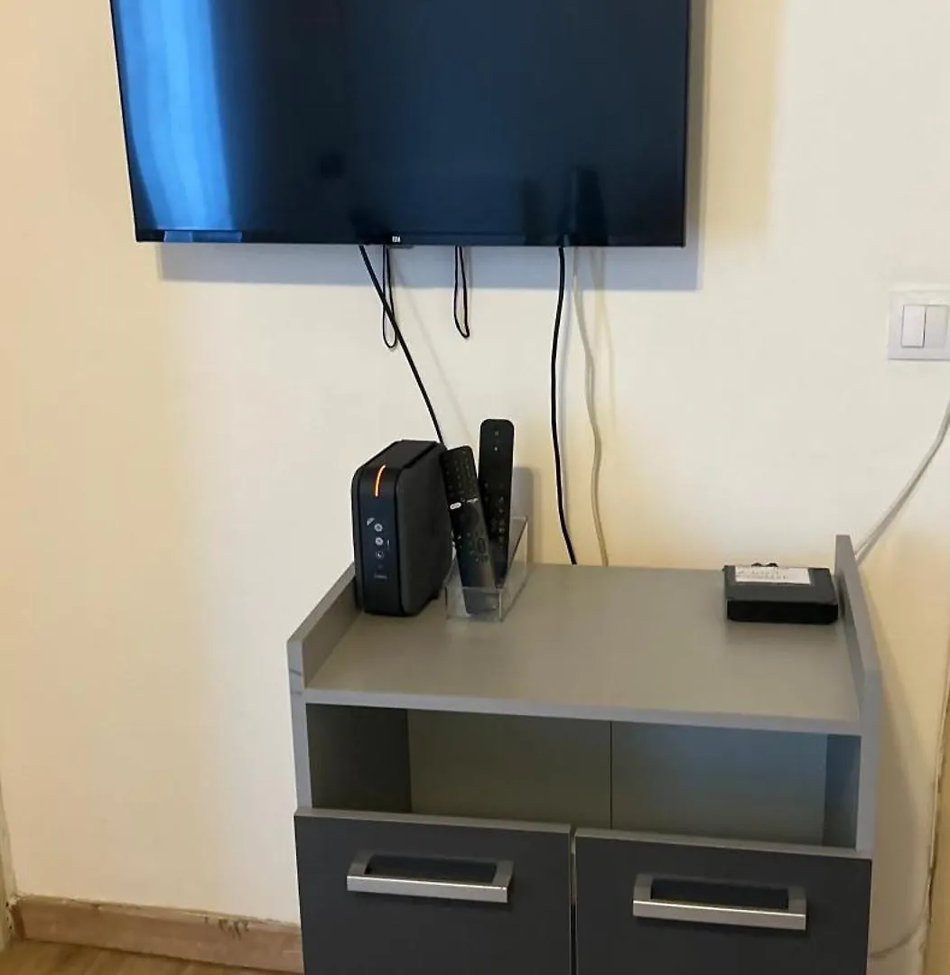 Montparnasse Gare Studio Apartment Paris France